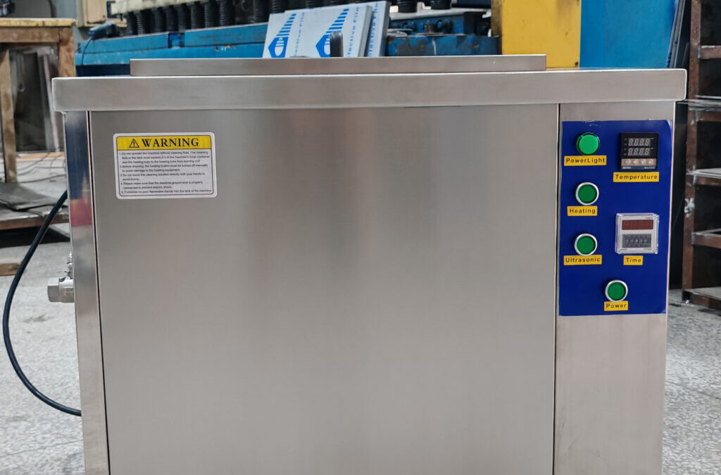 User Manual of the LTT-1012AM (38L) Mechanical Single Tank Ultrasonic Cleaning Machine.